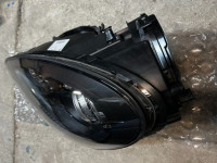 Levé př. světlo xenon GTS /10-14/ - ORIGINÁLNÍ DÍL